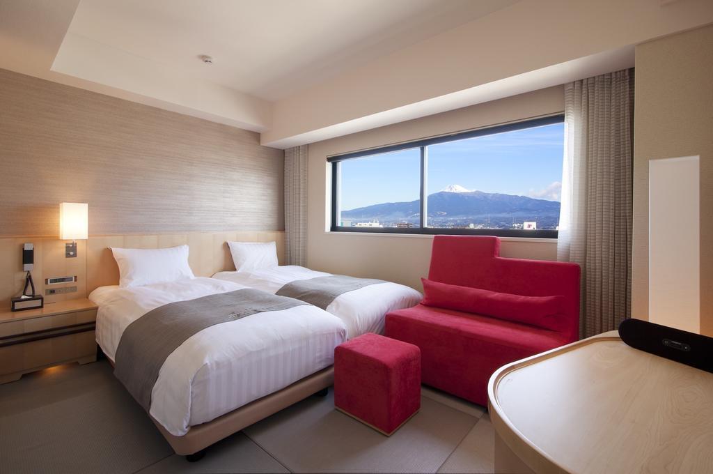 Cocochee Hotel Numazu Quarto foto